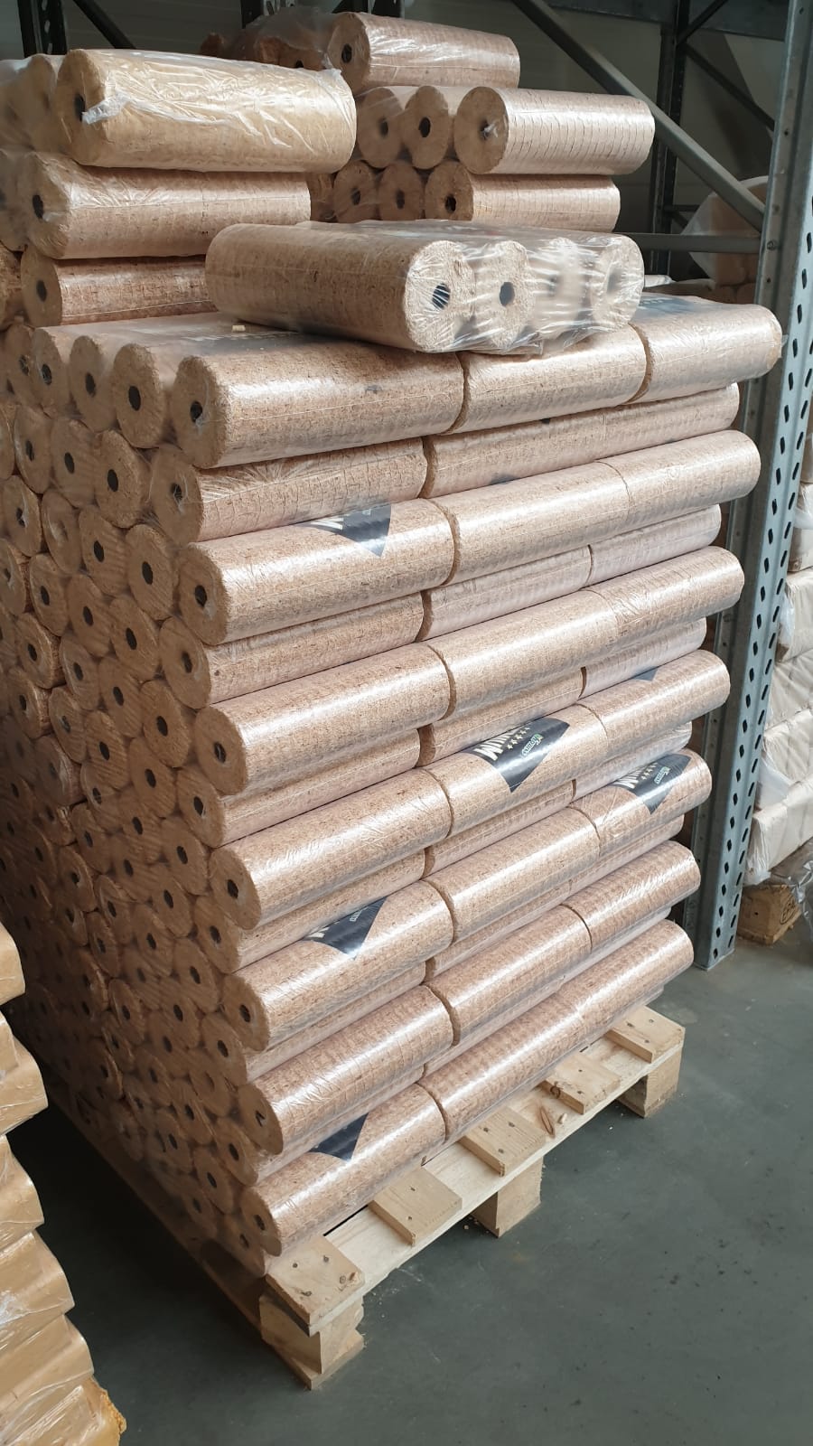 Nielsen Nestro OAK heat logs  3
